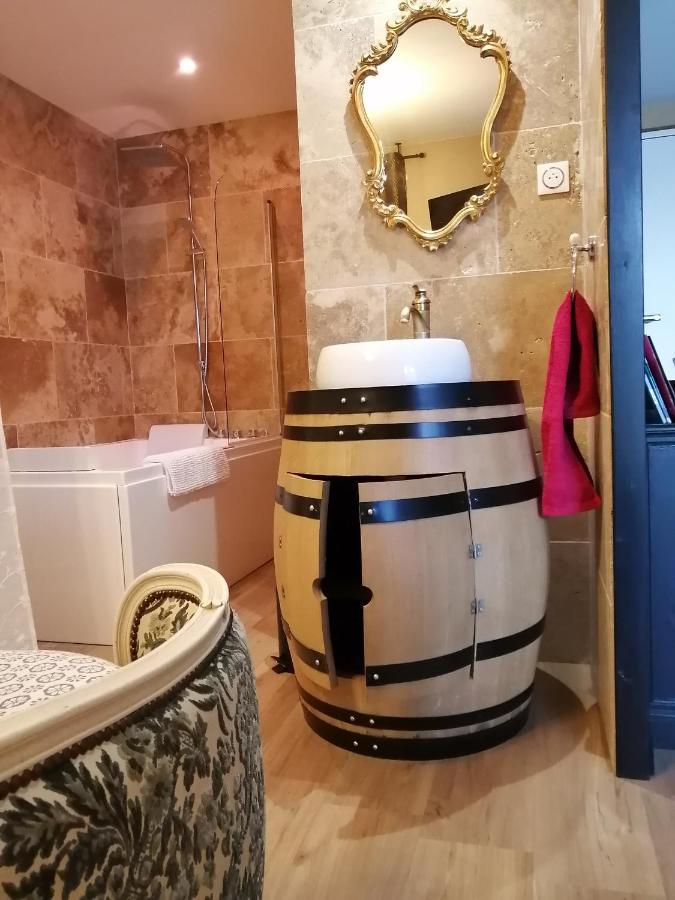 Appartement Romantisme Et Glamour Avec ,jardin Proche Zenith Dijon