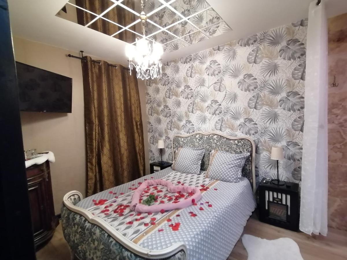 Appartement Romantisme Et Glamour Avec ,jardin Proche Zenith