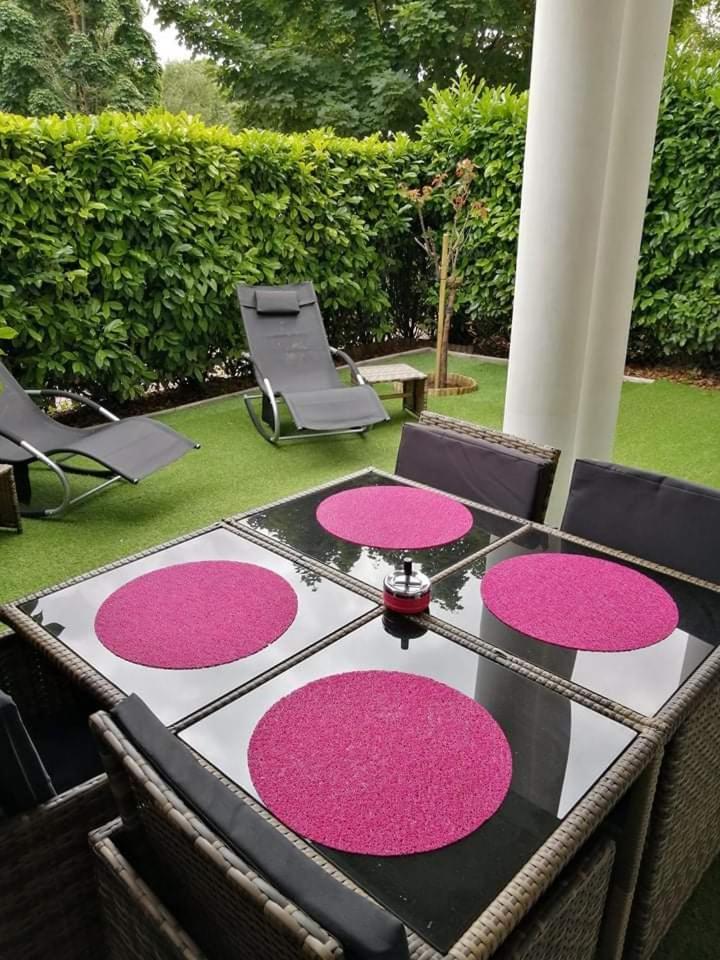 Romantisme Et Glamour Avec Spa, Piscine Et Jardin Dijon