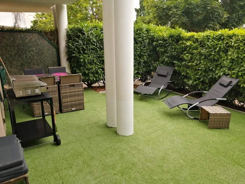 Romantisme Et Glamour Avec ,jardin Proche Zenith * Dijon